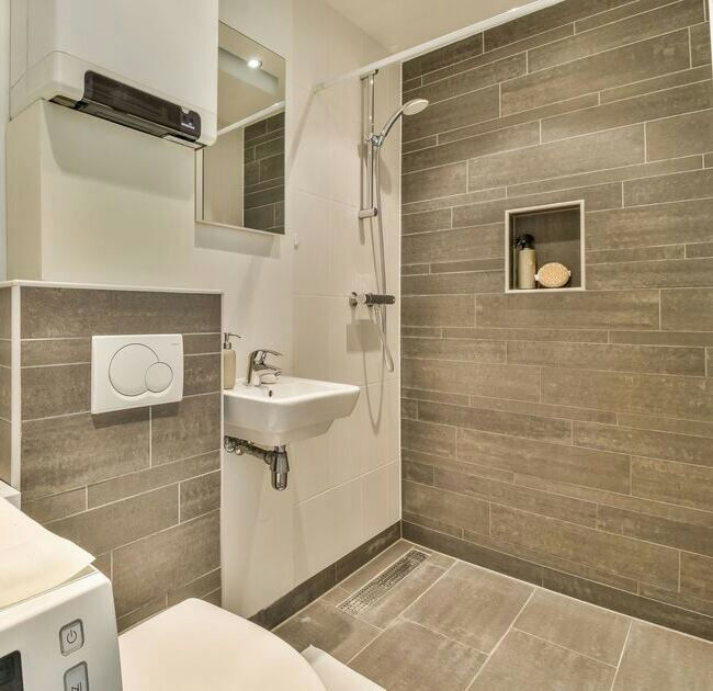 Install shower 