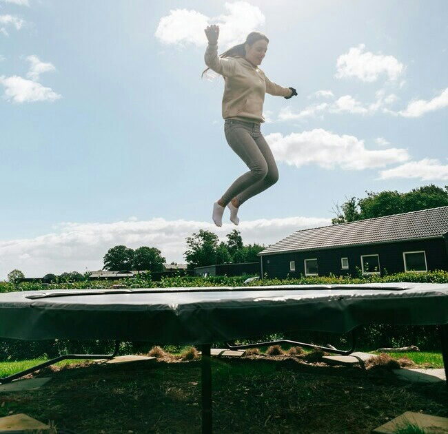 Install trampoline 