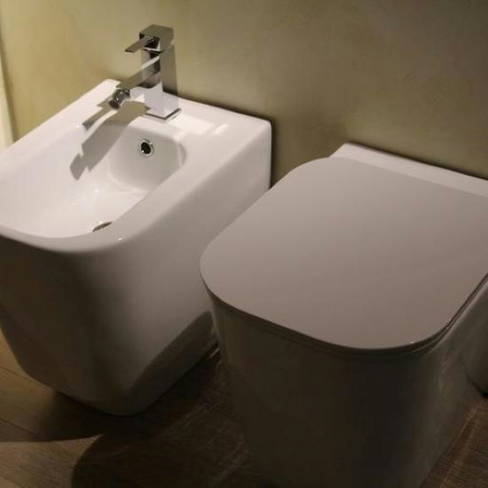 Install toilet