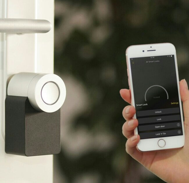 Install smart lock 