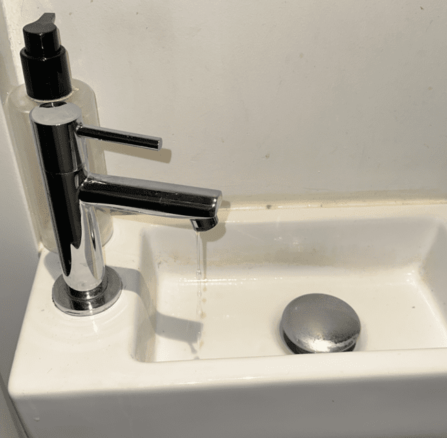 Leaking sink 