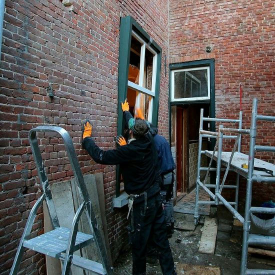 Install doorframe 