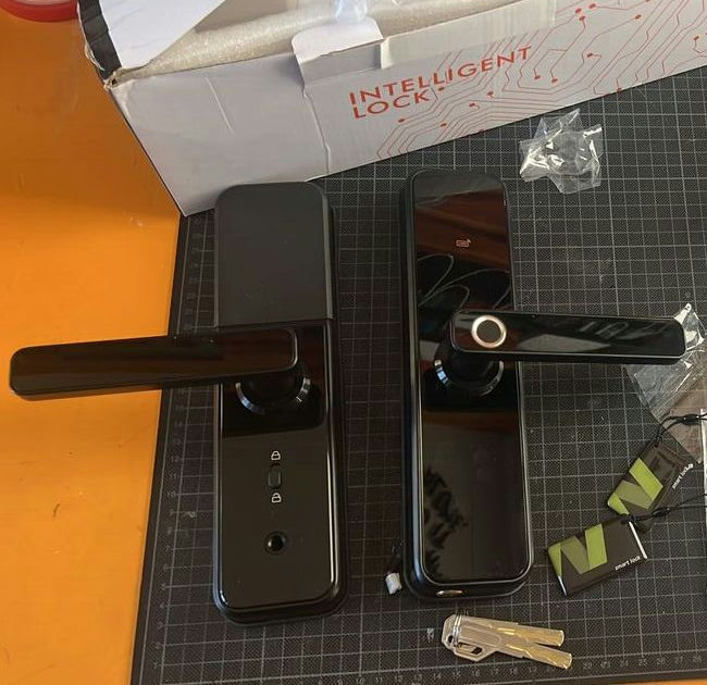 Install electric lock 
