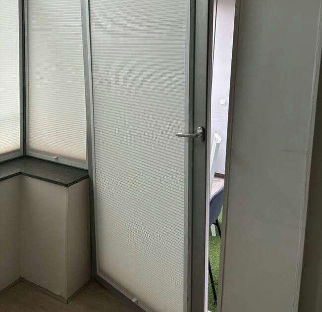 Fix door 