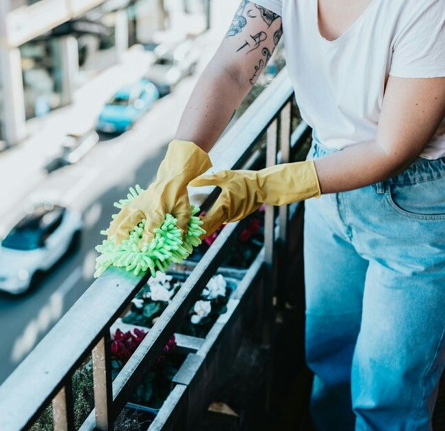 Balkon schoonmaken 