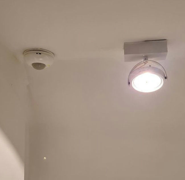 Lichtsensor plaatsen