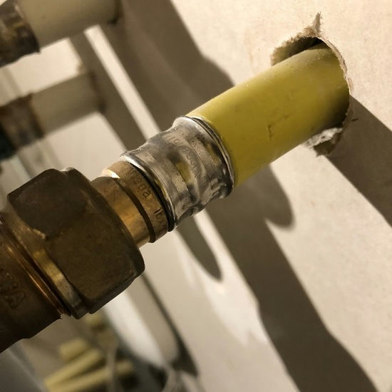 Gas fitter