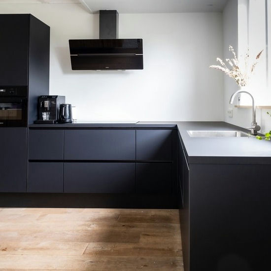 Refurbish kitchen