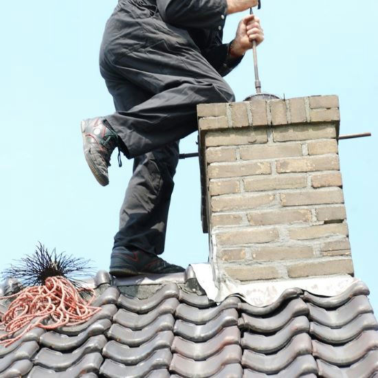 Chimney sweeping 