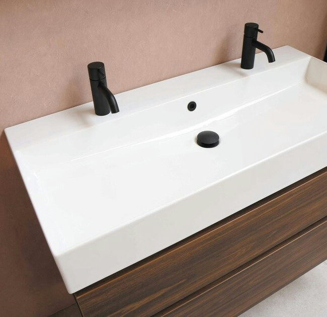 Install sink 